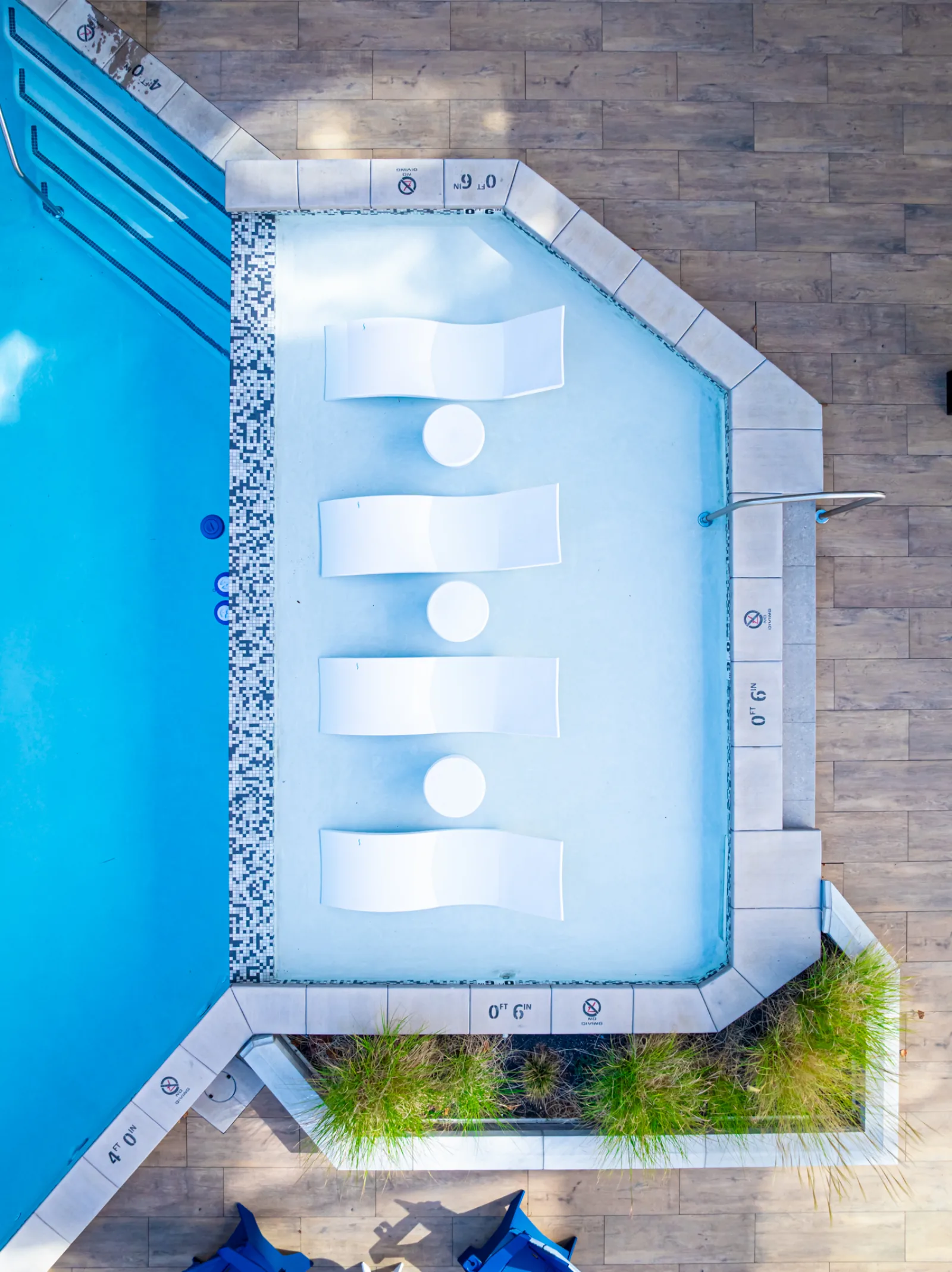 The pool terrace, every angle, photo 5 of 6