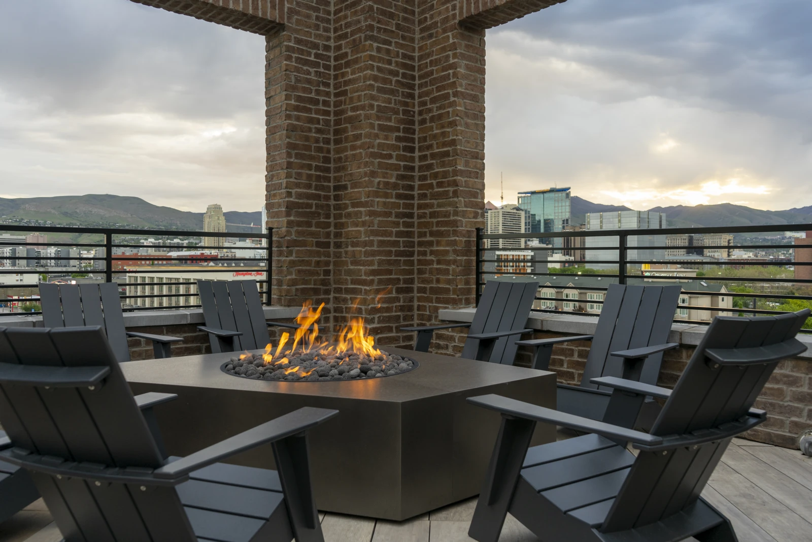 The rooftop, every angle, photo 1 of 6